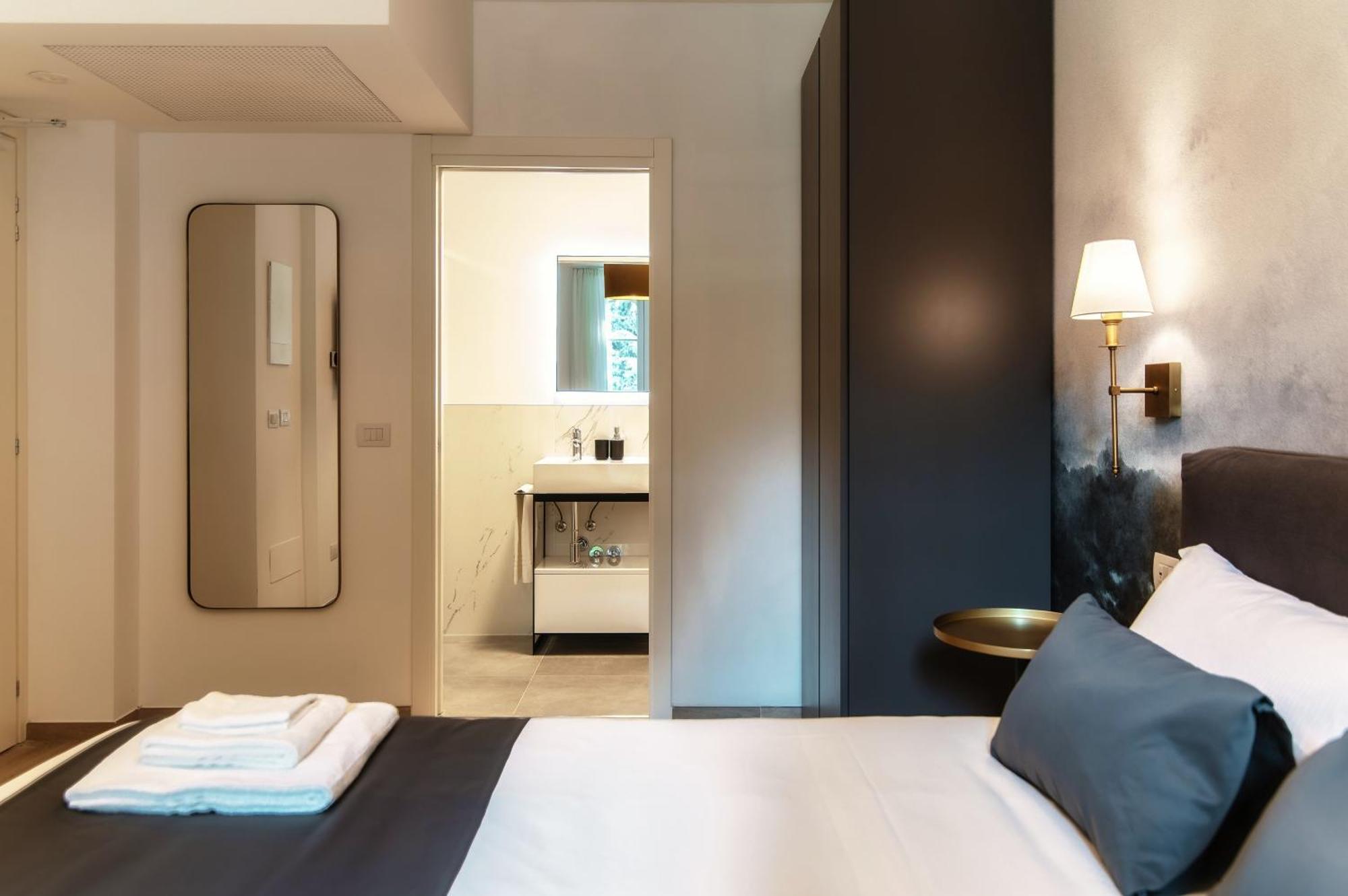 Hotel Ristorante La Vignetta Τσερνόμπιο Εξωτερικό φωτογραφία