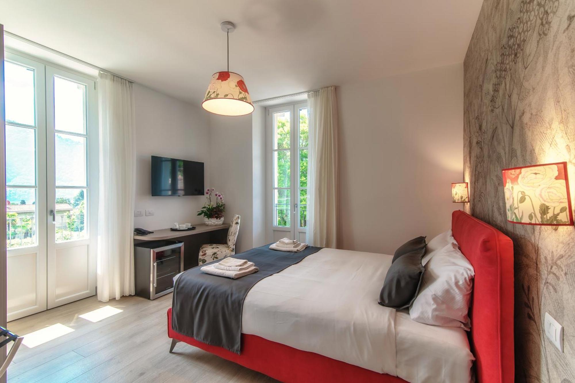 Hotel Ristorante La Vignetta Τσερνόμπιο Εξωτερικό φωτογραφία