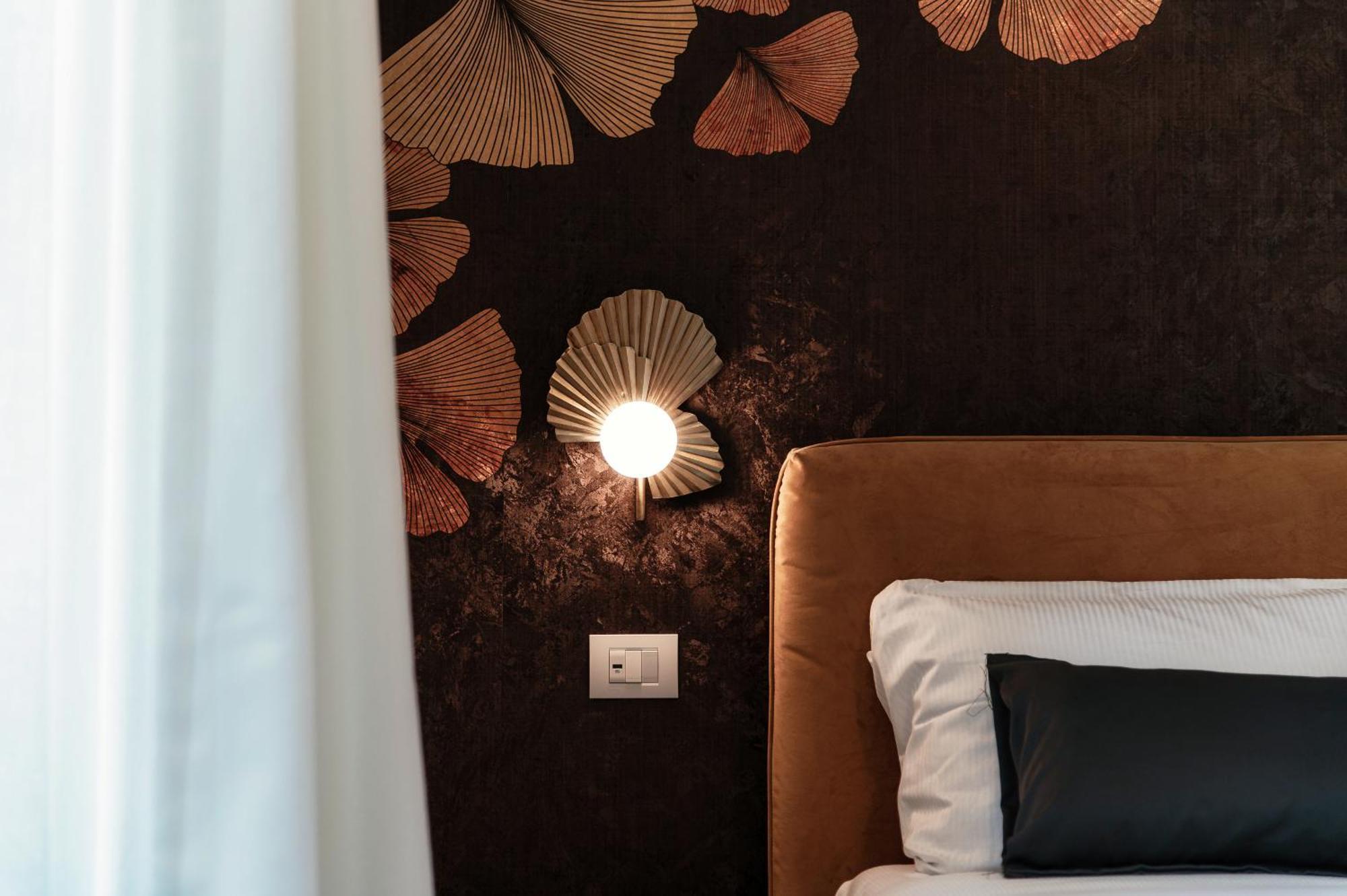 Hotel Ristorante La Vignetta Τσερνόμπιο Εξωτερικό φωτογραφία