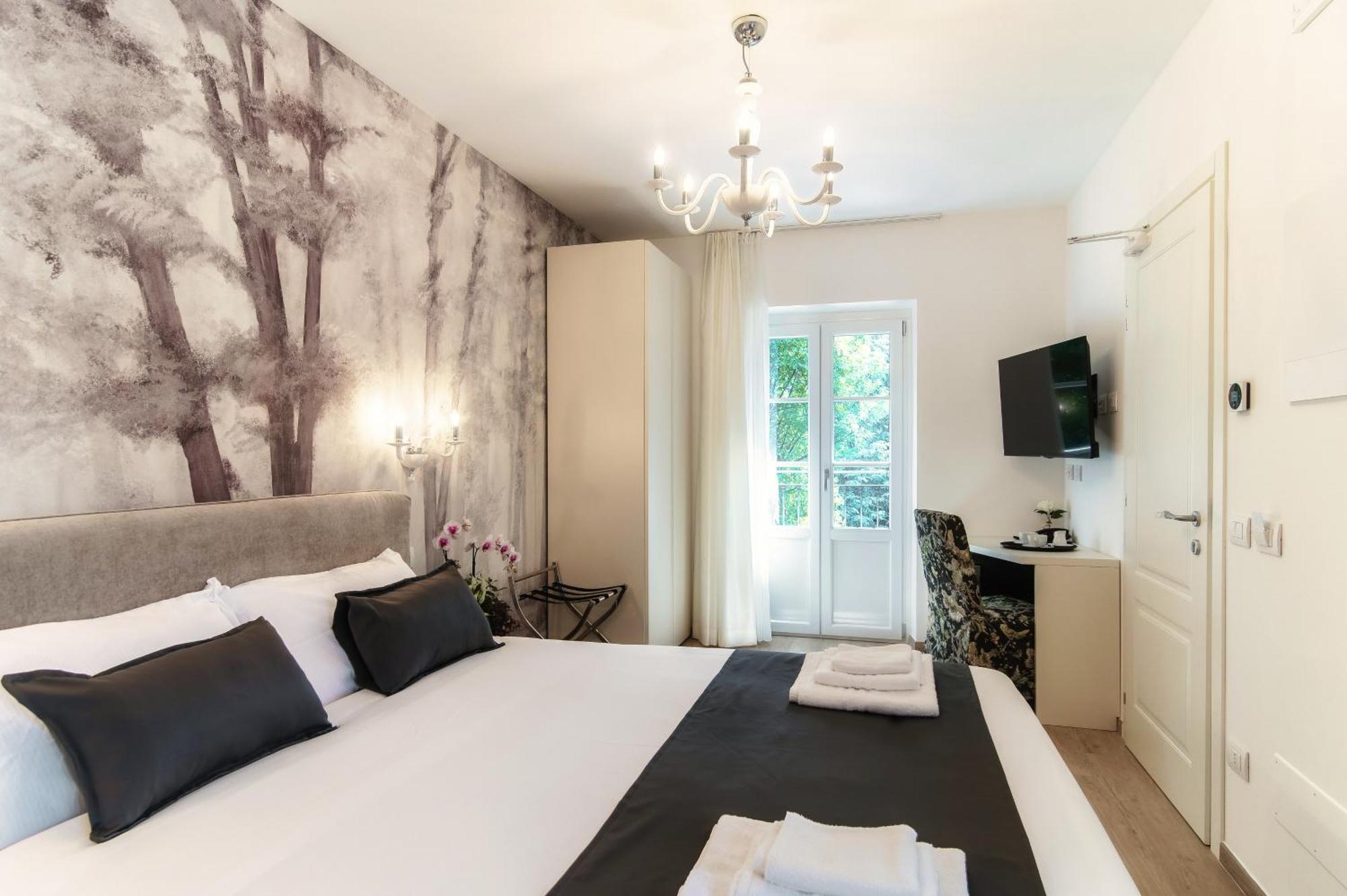 Hotel Ristorante La Vignetta Τσερνόμπιο Εξωτερικό φωτογραφία